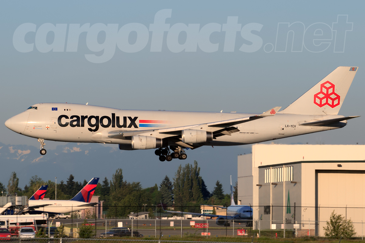 Cargolux 747-400F LX-YCV