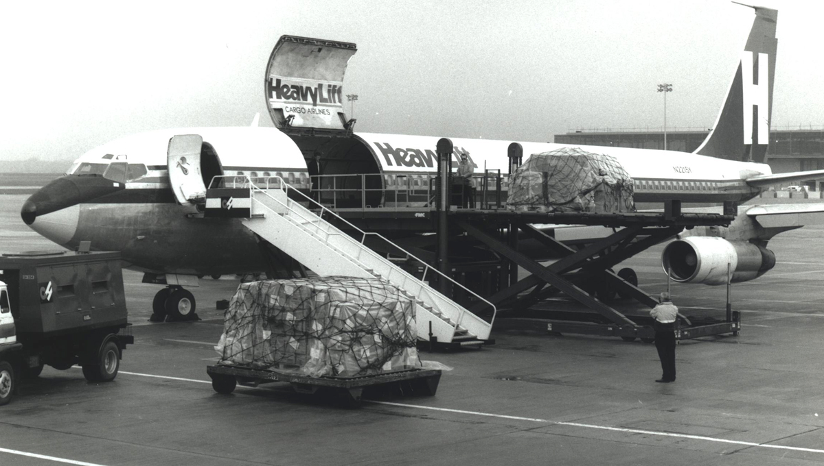 Heavylift 707-351C