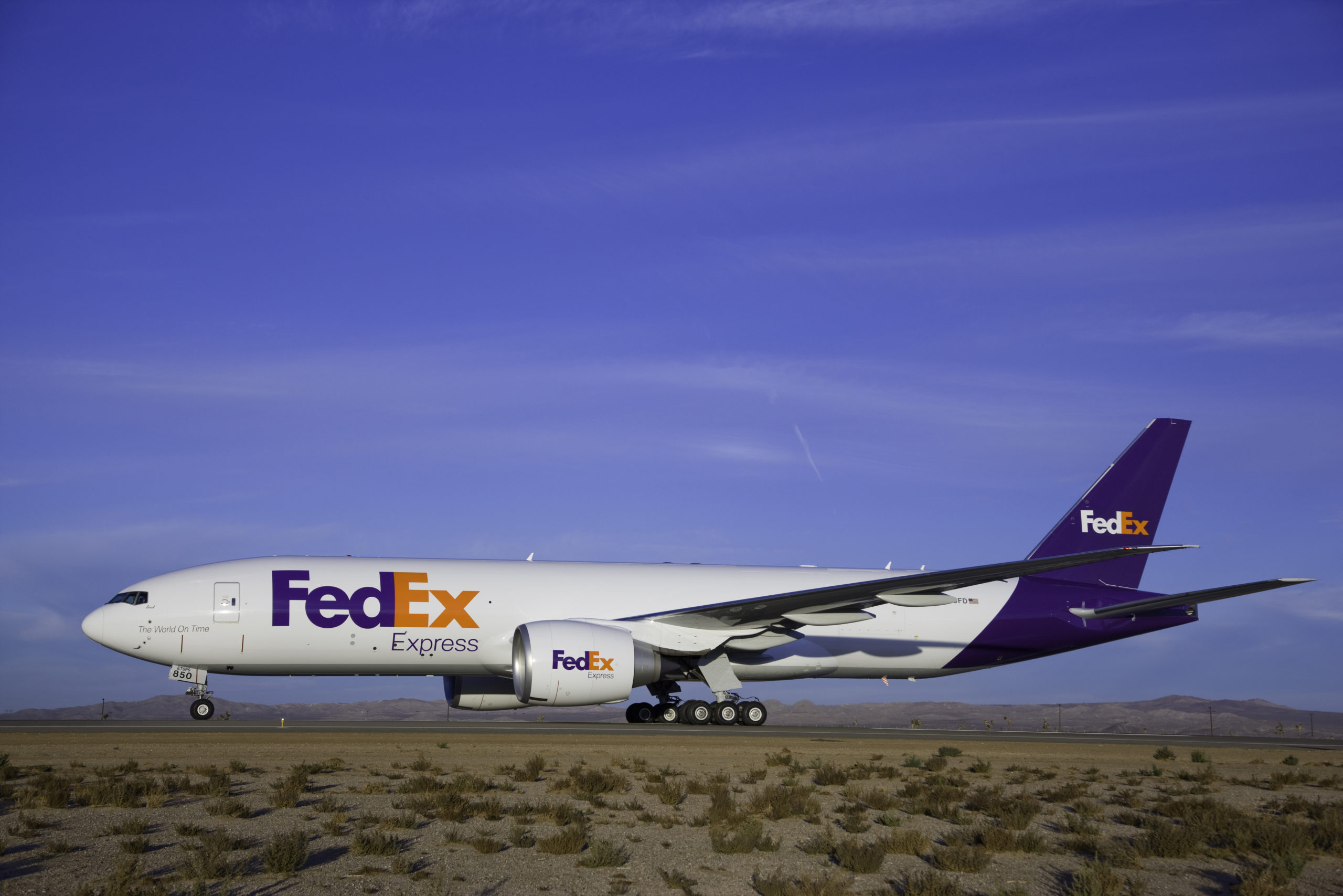 A FedEx 777F.