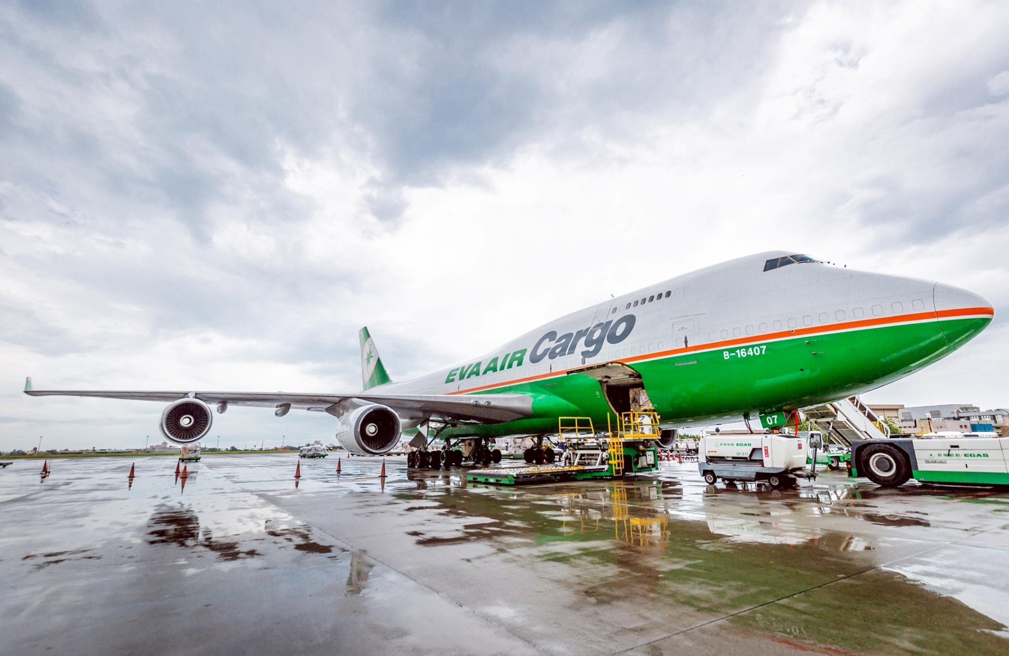Unit 27889 operated its final scheduled flight with EVA in June 2019. (Photo: EVA Air)