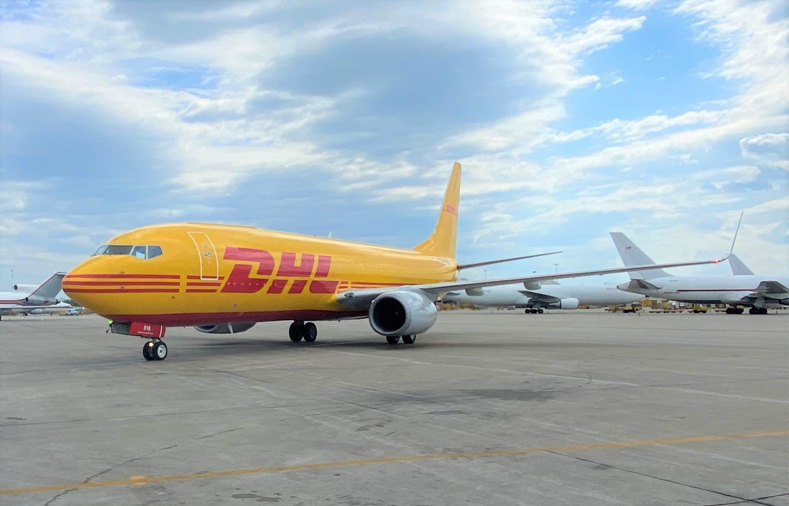 DHL grows global 737-800 fleet