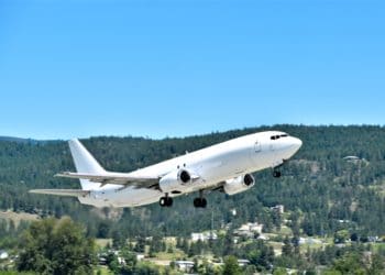 Mesa to expand freighter fleet with leased 737F