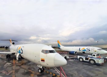 LAS Cargo continues renewal with 737-400Fs