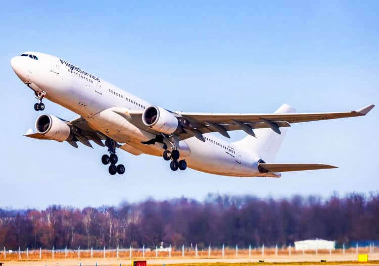 AELF takes passenger freighters one step further with Avensis Medius modification