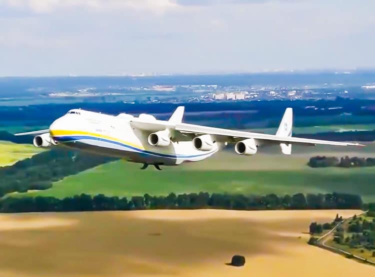 The An-225, on of world’s largest destroyed