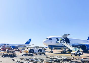 Maersk sets up new in-house airline