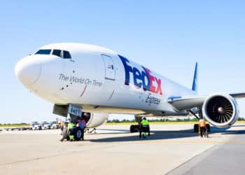 FedEx takes double delivery of widebodies