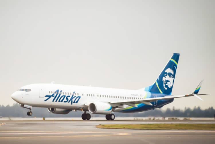 Alaska Airlines to add 737-800BCFs with BBAM sale-leaseback