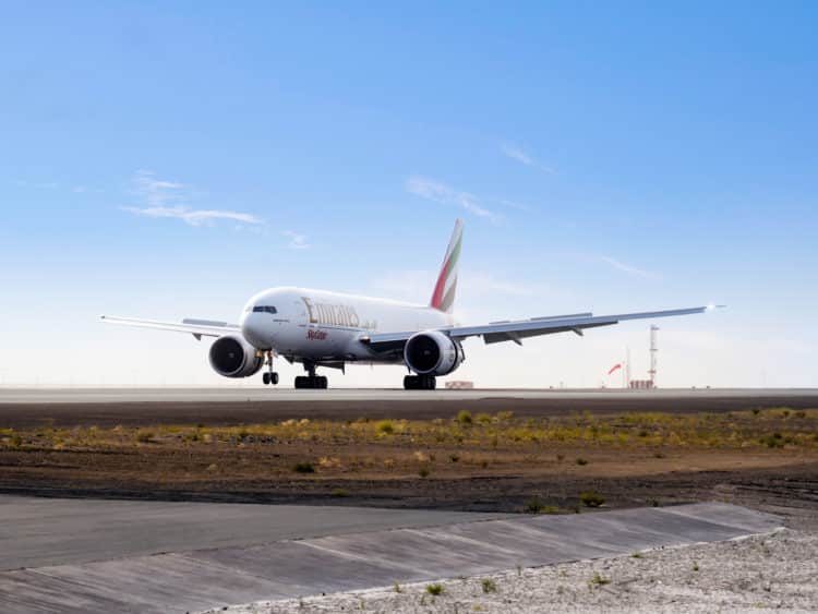 Emirates tops up backlog with five more 777Fs