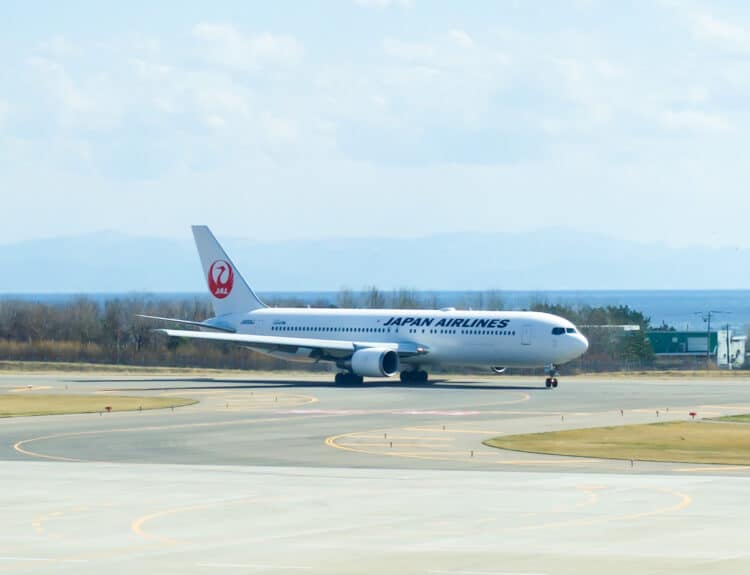 UPS to add fifth ex-JAL 767 conversion