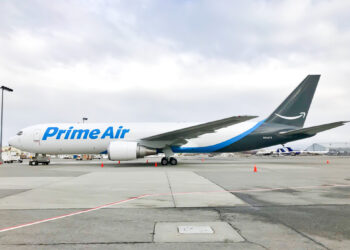 Amazon 767-300F