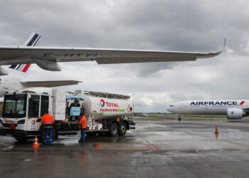 Air France-KLM led all passenger airlines last year with 1.1% sustainable aviation fuel use. (Courtesy/Bloomberg)