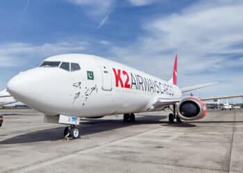 K2 Airways 737-400BDSF