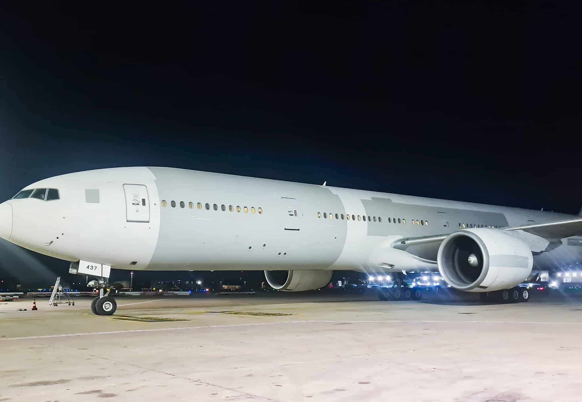 こうページ Challenge Group sends first 777-300ER for conversion - Cargo Facts