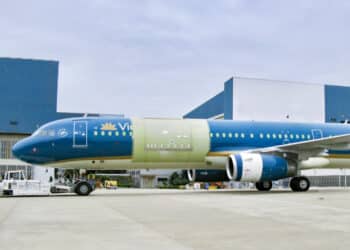 Vietnam Airlines A321-200PCF