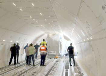 IAI approves 777-300ERSF to carry Rolls-Royce Trent 1000