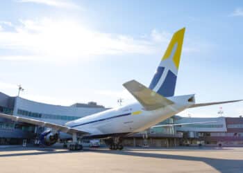 One Air Boeing 777F