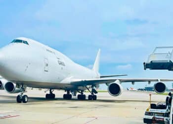 AirZeta Boeing 747-400F