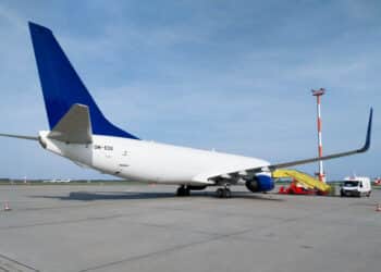 World Star AirExplore 737-800BCF