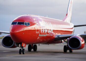 SuperNova 737-800BDSF