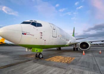 UniWorld Air Cargo 737-300F