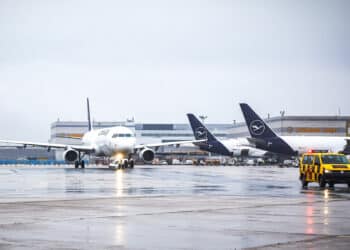 Lufthansa Cargo A321P2F 777F