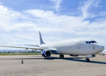 737-800 freighter