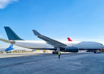 CAM ULS A330-300P2F