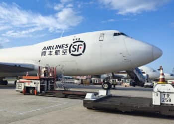 SF Airlines 747-400F Singapore