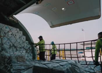 Avianca Cargo flowers
