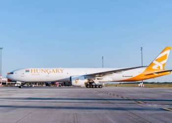 Hungary Airlines Air Atlanta 777-300ERSF