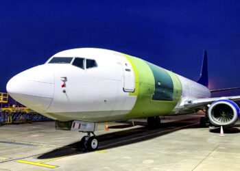 Boeing 737-800BCF