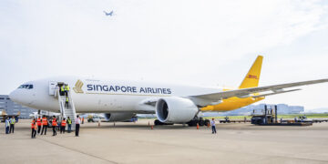 DHL Express Singapore Airlines 777F