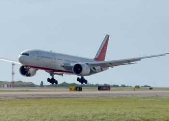 Mammoth Freighters 777-200LRMF