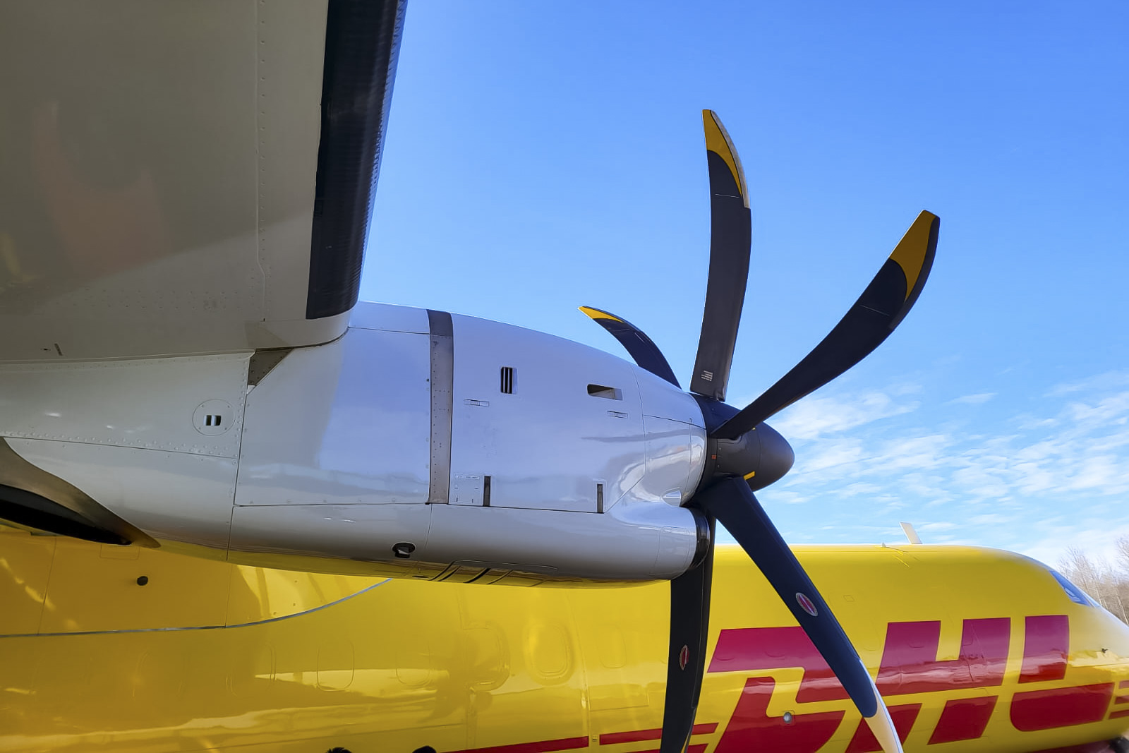 Solenta Aviation to operate fifth ATR 72-500F LCD for DHL