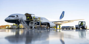 Samaritan's Purse 757-200PCF