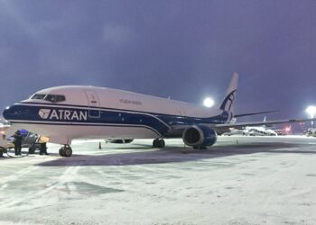 Atran 737-400SF