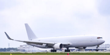 Georgian Airlines 767-300BDSF
